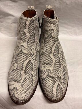 Franco Sarto Owen Snake Print Leather Ankle Booties Size 6.5